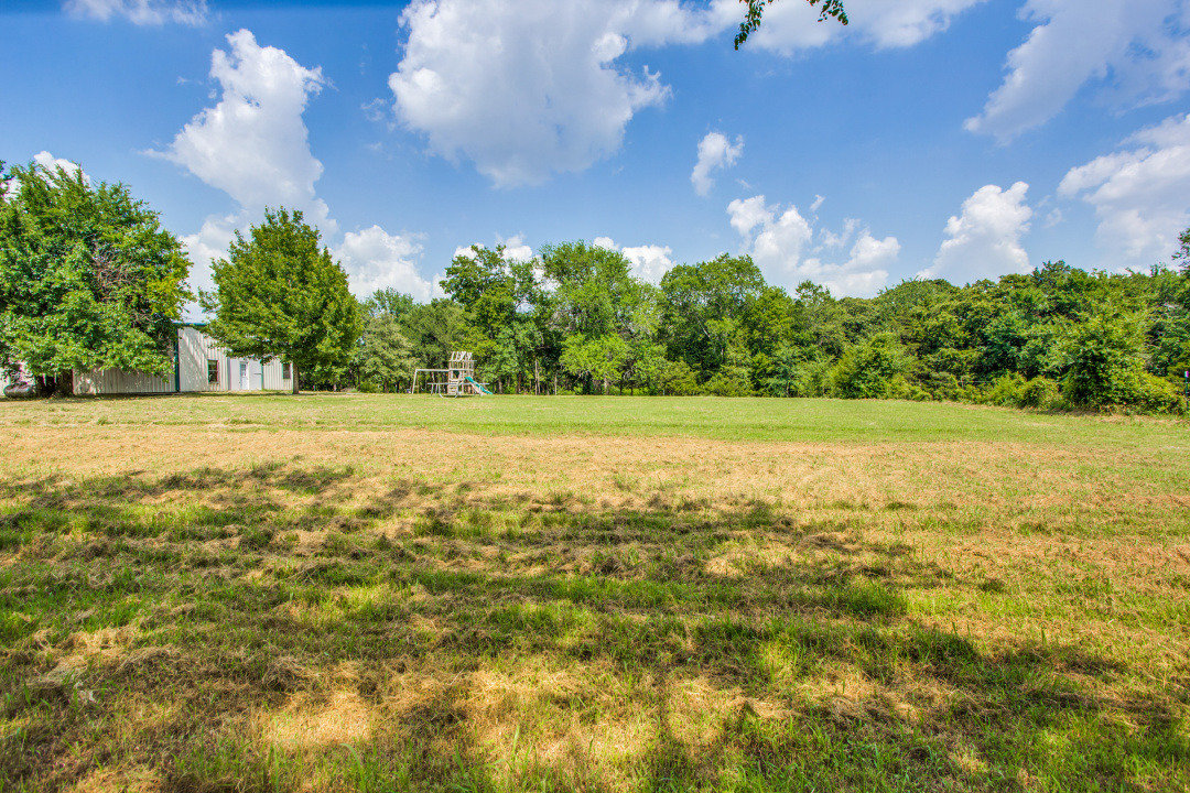 2193 Ranch Rd, Whitesboro, TX 76273