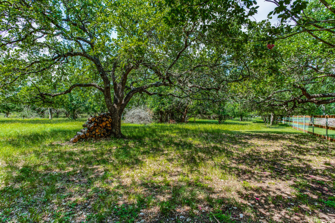 131 Logan Ranch Rd., TX 78628