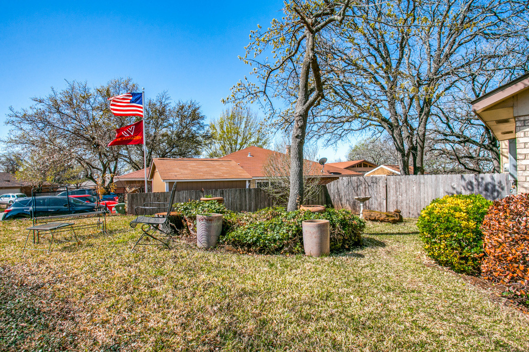 3501 Sweet Wood, Bedford, TX 76021