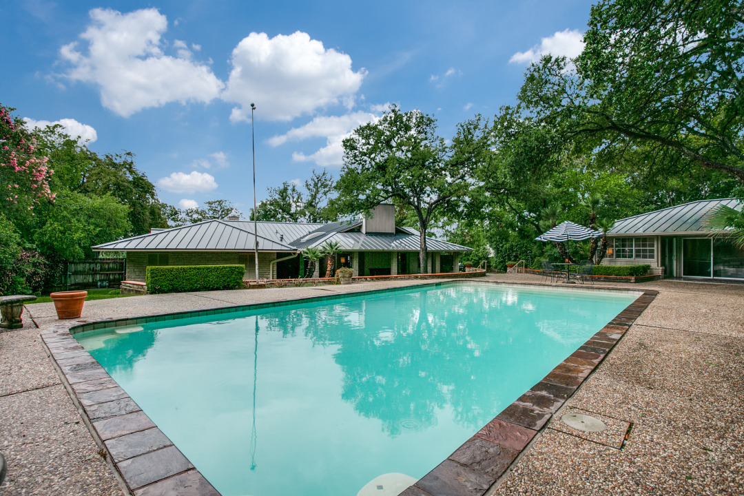 329 Burr Rd, San Antonio, TX 78209