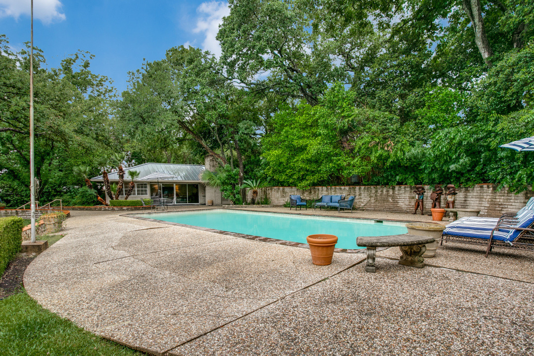 329 Burr Rd, San Antonio, TX 78209