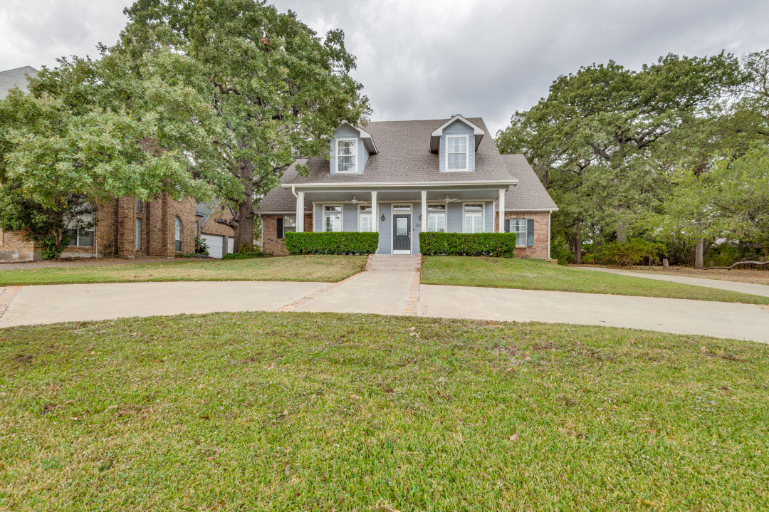 1417 Meyers Rd, Irving, TX 75060