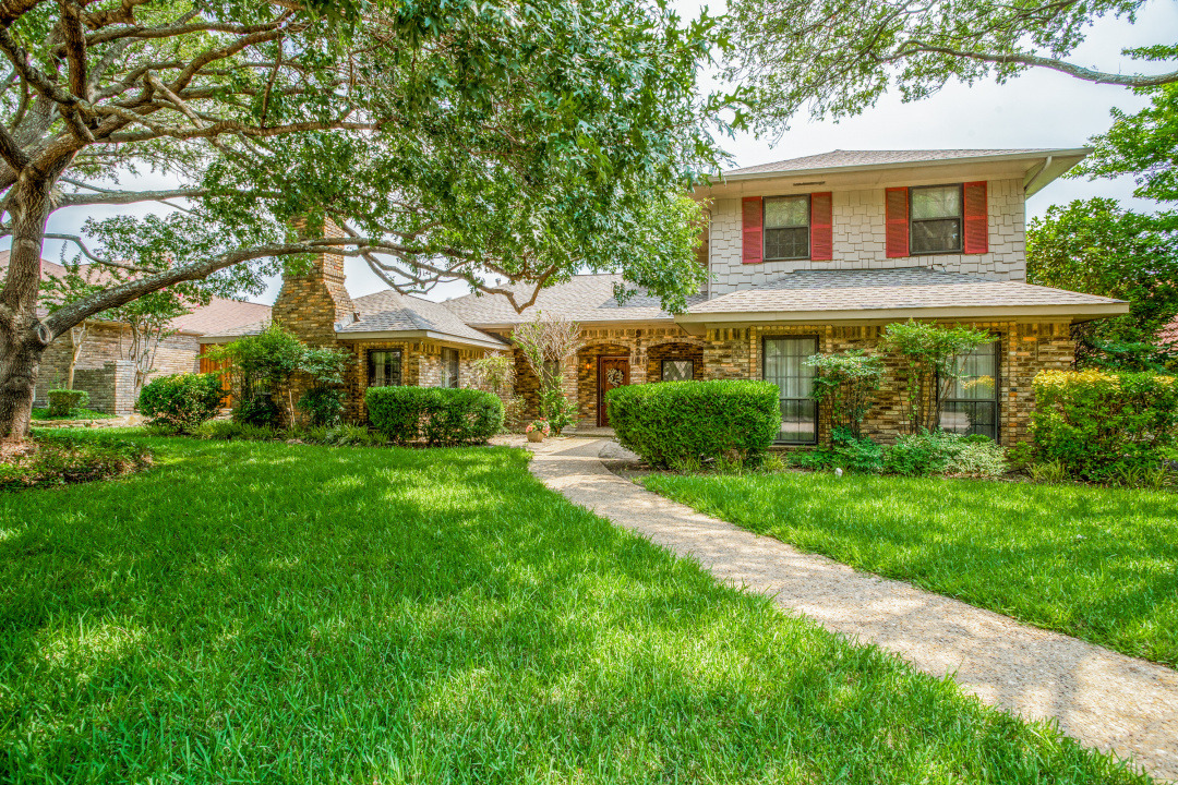 9930 Chimney Hill Ln, Dallas, TX 75243