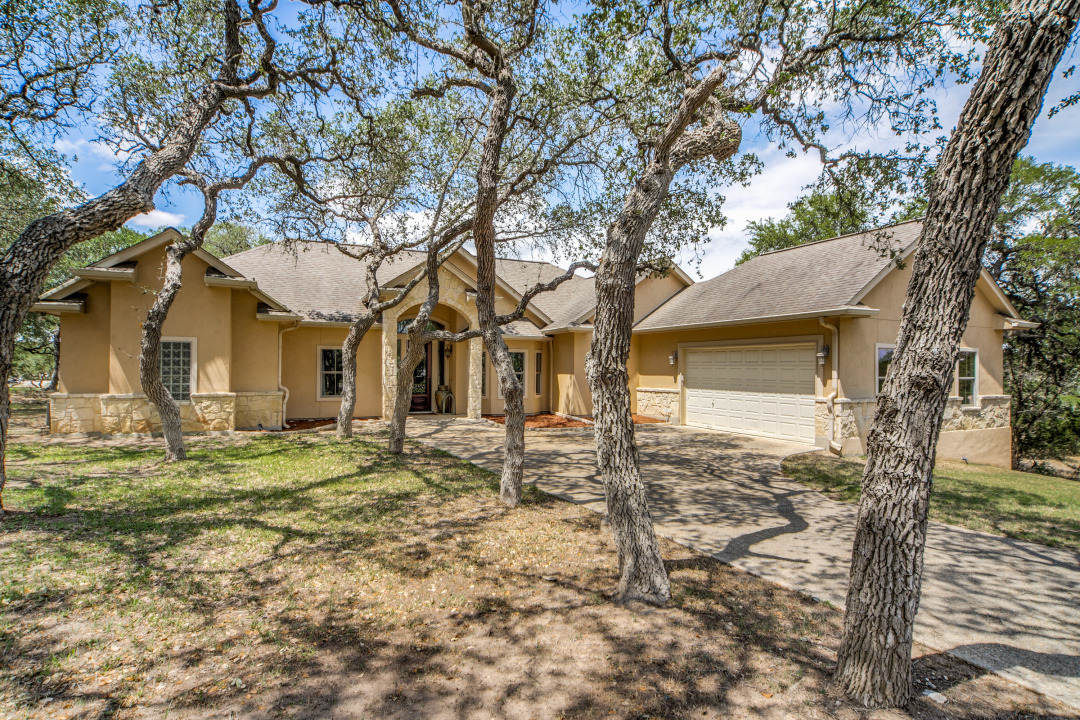 1140 Glenwood Loop, Bulverde, TX 78163