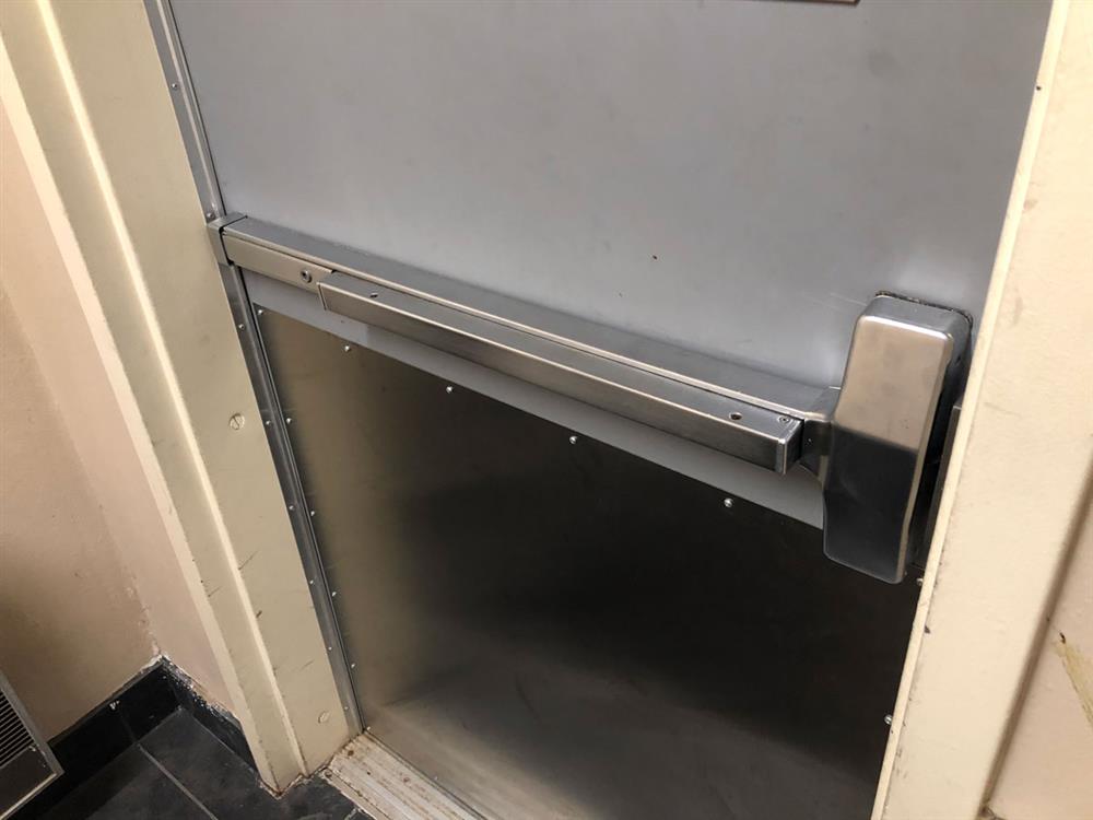 Monarch Falcon 904H Panic Exit Device Assembly