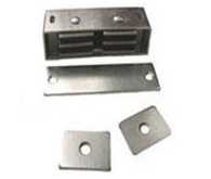 Trimco 810 Heavy Duty Magnetic Catch
