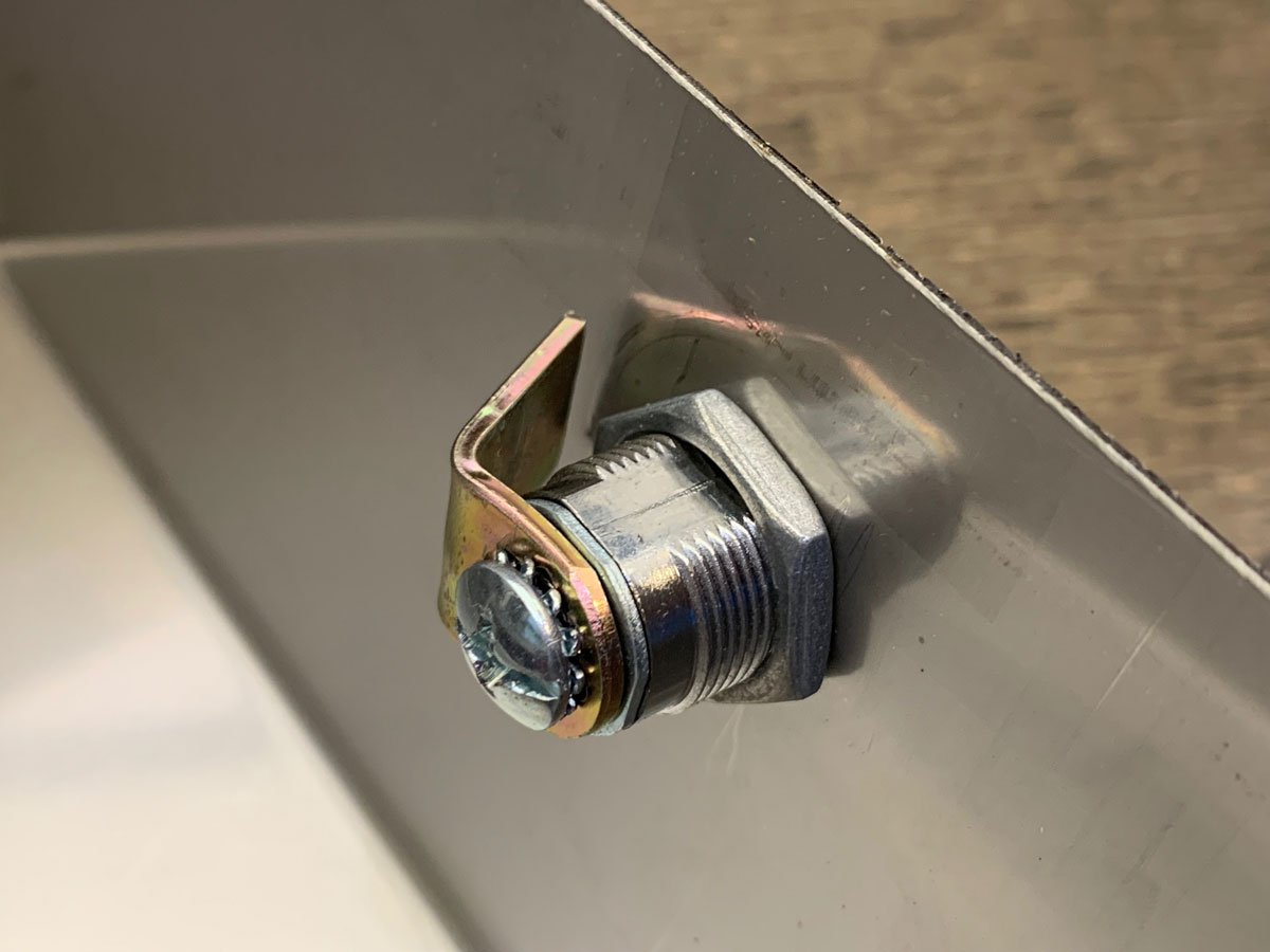 AJW U180ATK Folded Towel Dispenser Twist Lock