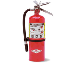 Amerex AX402 ABC Dry Chemical Fire Extinguisher - 5lb w/Wall Hanger - 3A:40B:C