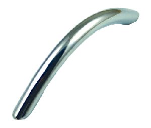 Berenson Corporation BQ7924-2026-P Advantage Series, Steel Bow Pull, 3-3/4" Center to Center - Polished Chrome Finish