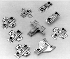 Grass America GF300-39168 Grass 300 & 500 Series Base Plate, Face Frame Adapter, Screw-On, 4.3mm Height