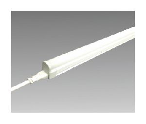 Hera HAEL-LED-59-WW Linear LED, 5' Length, 18 Watts, 1550 Lumens Light Output, 3000K Color Temperature, White Finish