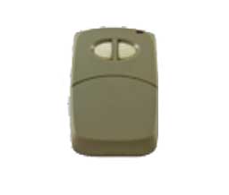 BEA 10T300HHDBL Analog Transmitter 300 MHZ - 2 Buttons with Case and Clip