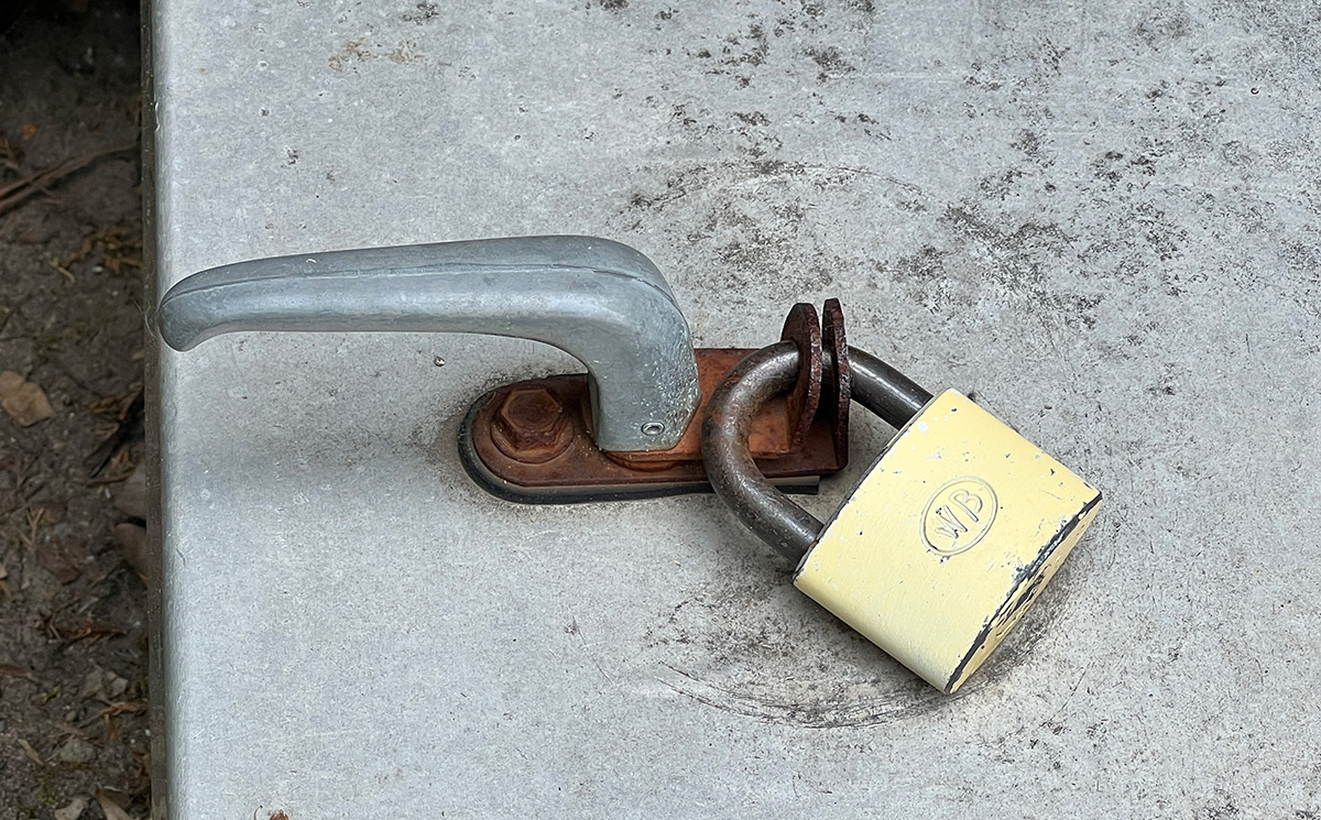 RPRS8 Turn Handle Assembly - Shaft Length: 4-5/8