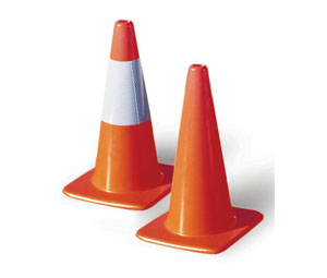 Brooks TC18R Traffic Cone w/ Stripe - 18"