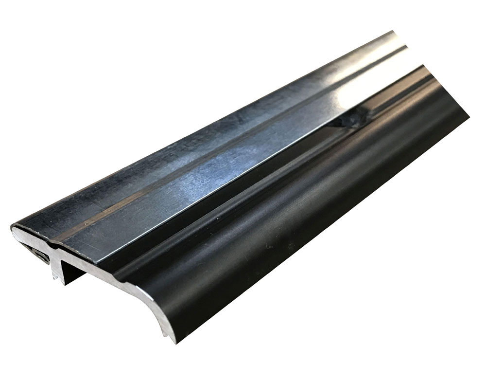 Hager 600SDBA 40" Dark Bronze Anodized Aluminum Interlocking Threshold