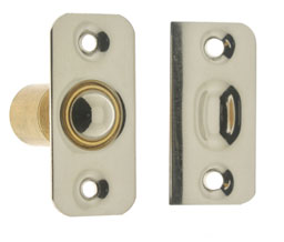 idh 12015K 019 Narrow Round Roller Ball Catch - Matte Black