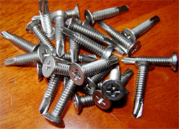 JustDoorToolZ 1024Z US32D #10-24 Phillips Undercut Flat Head Self Drilling Screws - Stainless Steel