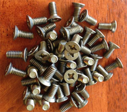 JustDoorToolZ HSCREW US32D 12-24X1/2 100 12 Hinge &Strike Screw for Metal Doors and Frames - Stainless Steel