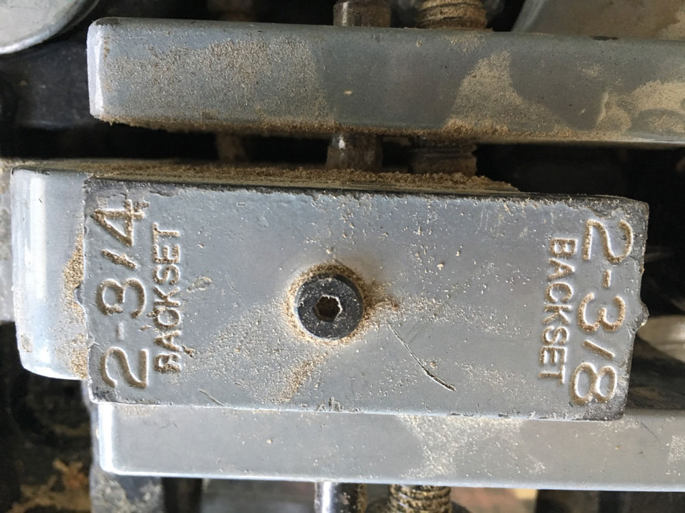 Kwikset 89900001 Jig with Wood Arm Guide