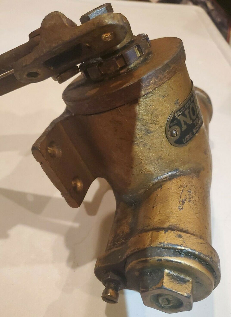 Norton C Rebuilt "C" Potbelly/Traditional Surface Door Closer