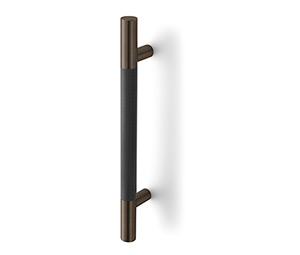 Back to Back Door Pull Set RM7501 x 36” OAL x 24” CTC x T5HD x 1-3/4" door x BSP - Rockwood 