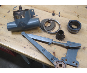 Russwin Rebuilt 166/594/70/4 Potbelly/Traditional Surface Door Closer