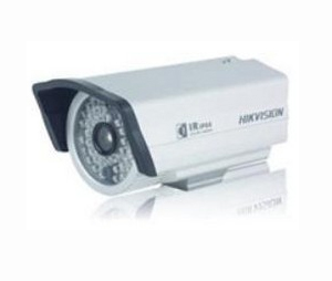 Hikvision HIK-DS2CC112NIR5 480TVL Analog CCD IR Bullet Color Camera with 16mm Lens