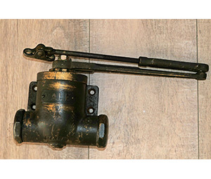 Yale Rebuilt 14 Potbelly/Traditional Surface Door Closer