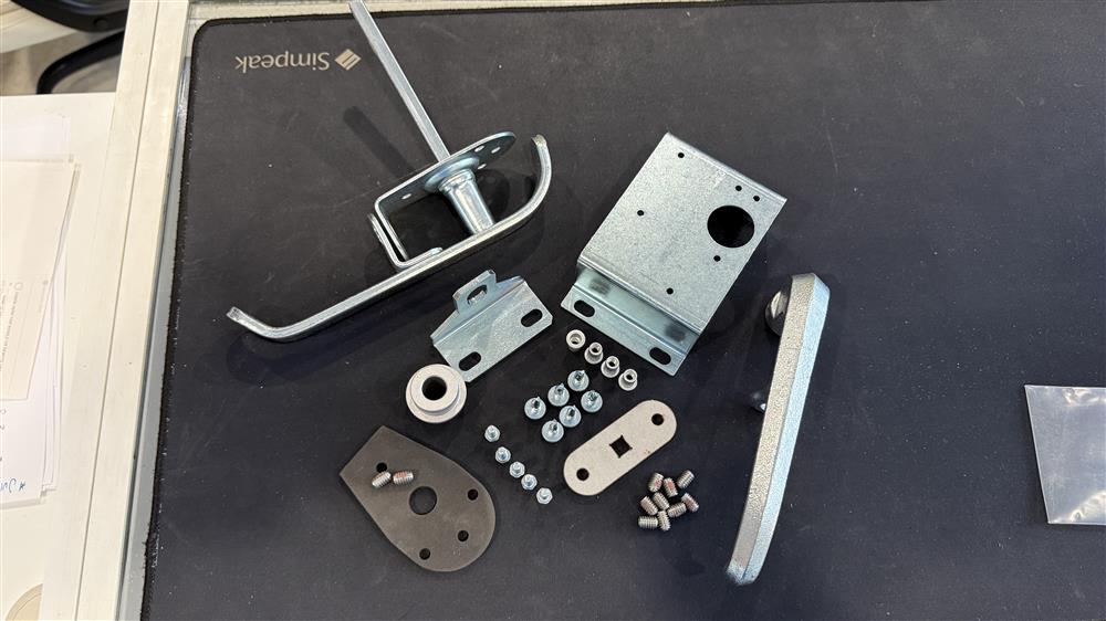 detail image for Babcock Davis 3173 Package Turn Handle, Steel, 2 point latch