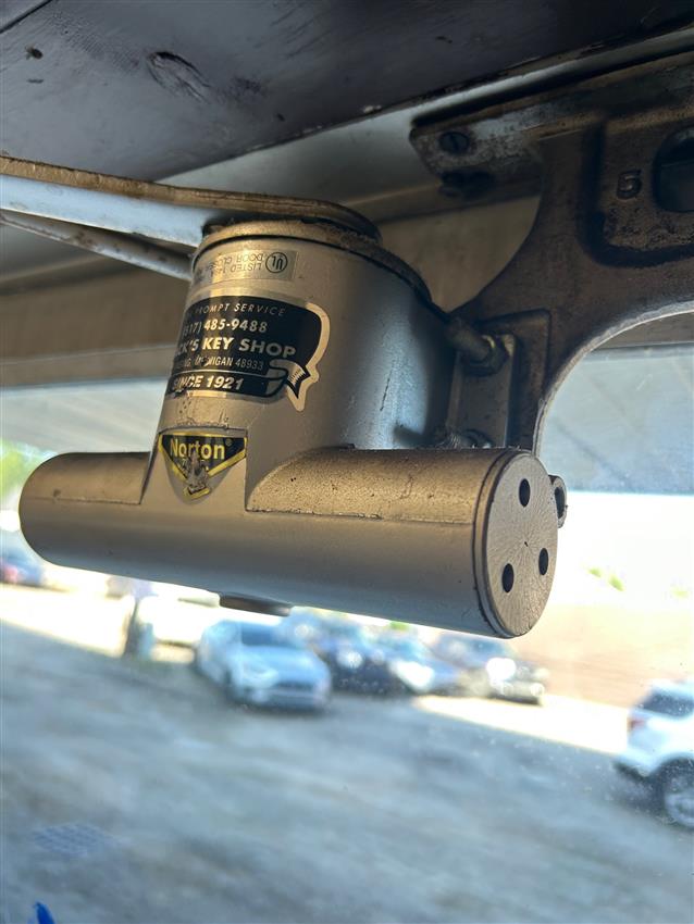 detail image for Norton Rebuilt 78 Potbelly/Traditional Surface Door Closer