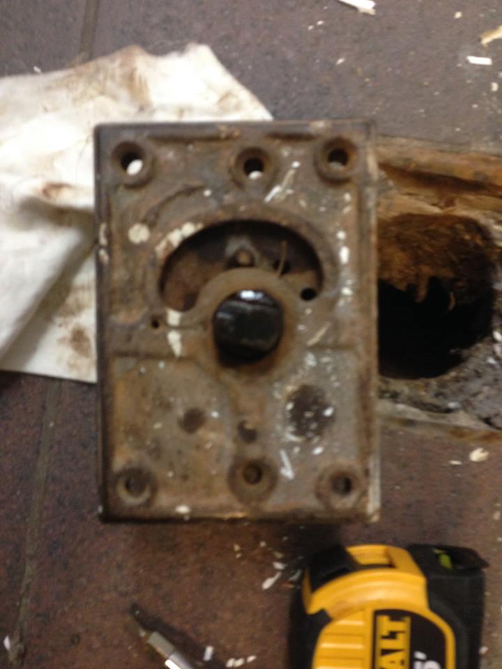 Bommer 7811600 Horizontal Spring Pivot with Floor PlateMedium Duty