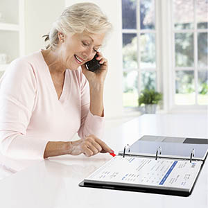 <center>Awarded the Ease of Use Commendation by the Arthritis Foundation, Cardinal Premier Easy Open binders make life easier for those with arthritis and other physical limitations.</center>