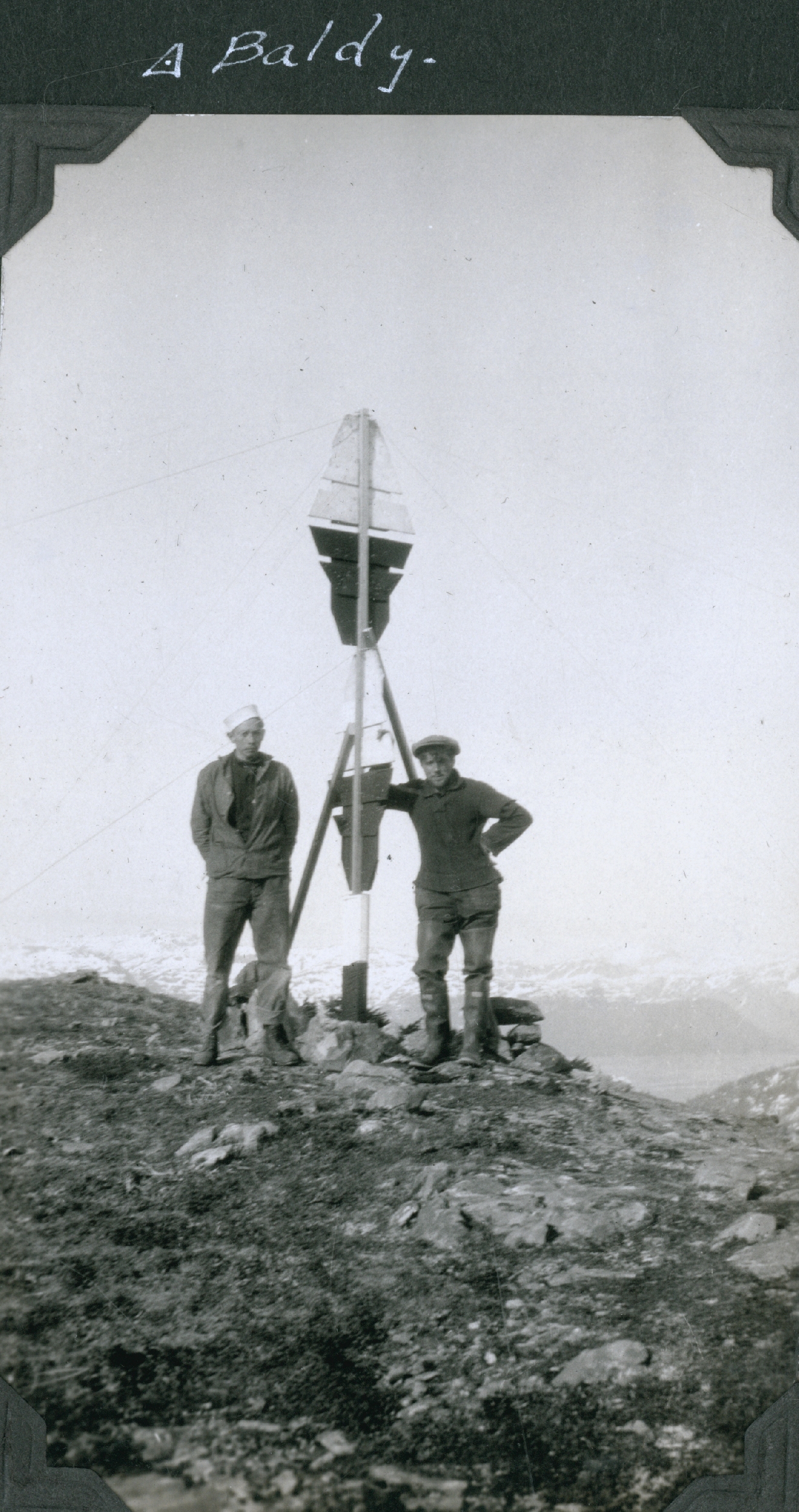 Triangulation Station Baldy with the proud builders