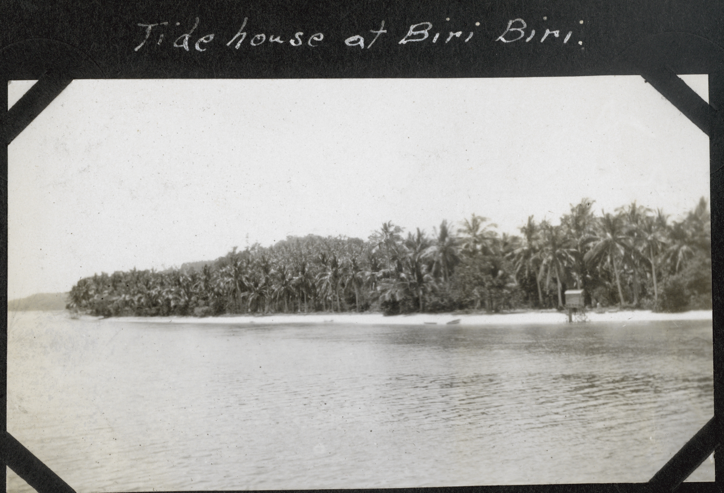 The offshore tide house at Biri Biri