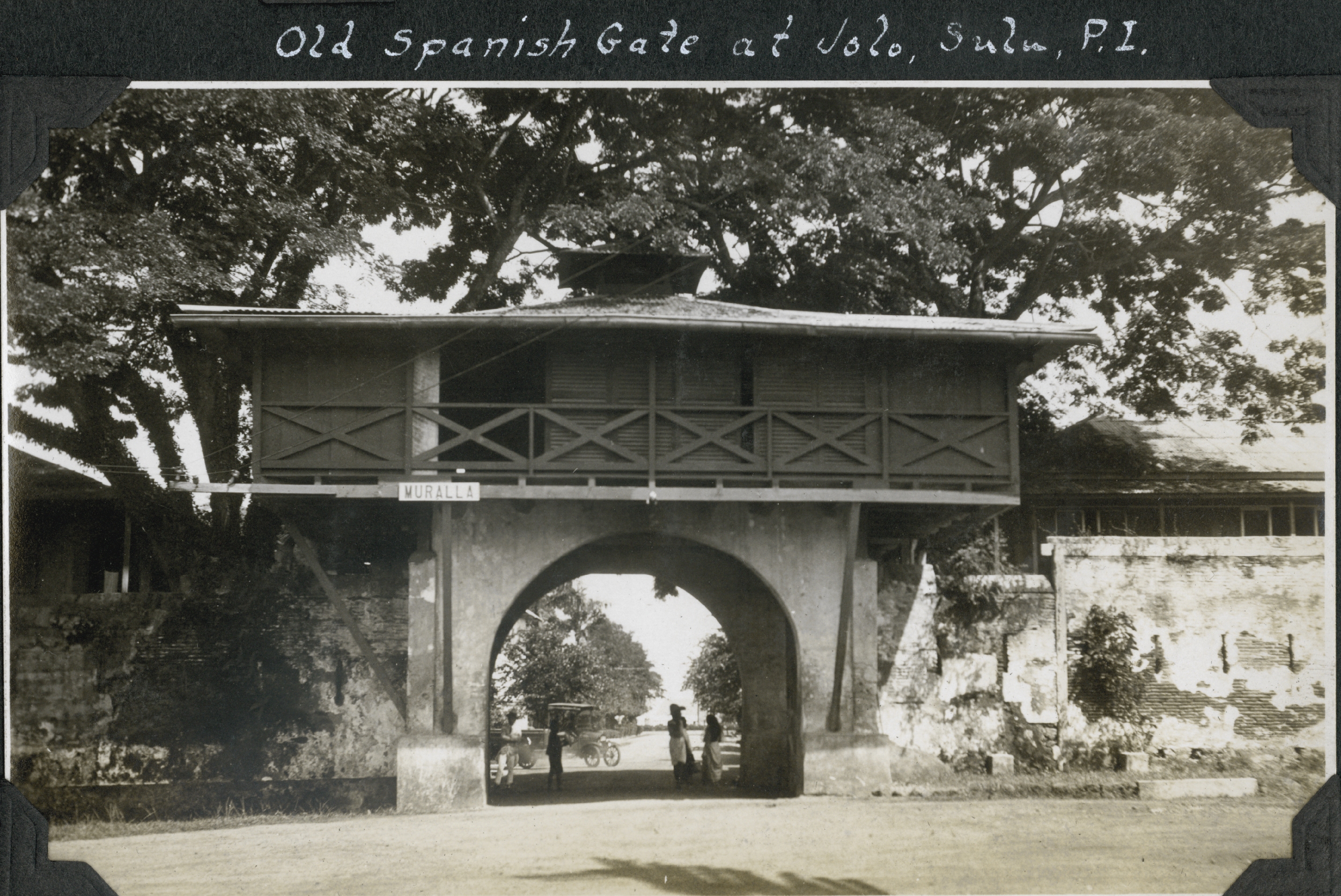 The old Spanish Gate at Jolo
