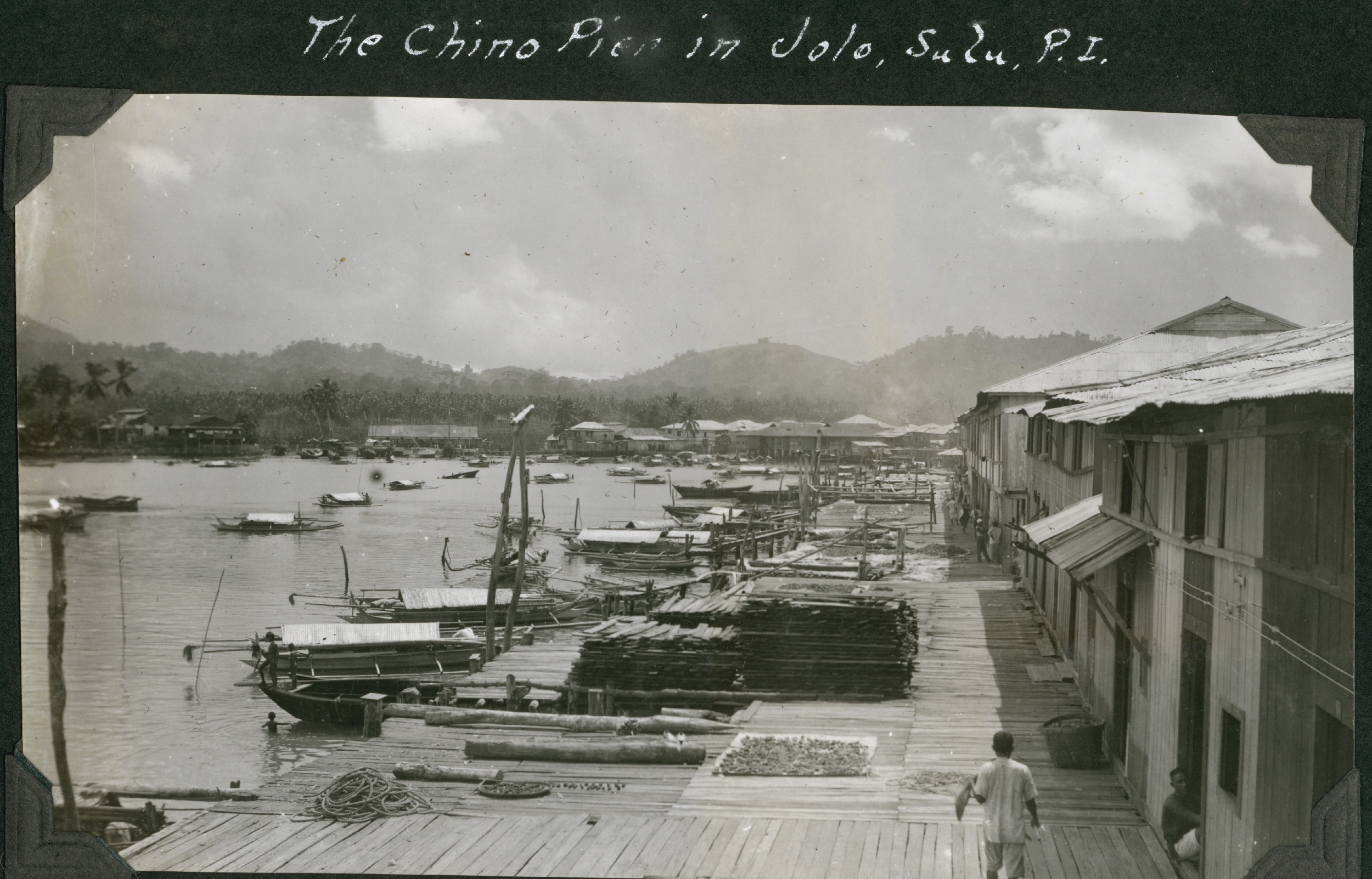 The Chinese pier at Jolo