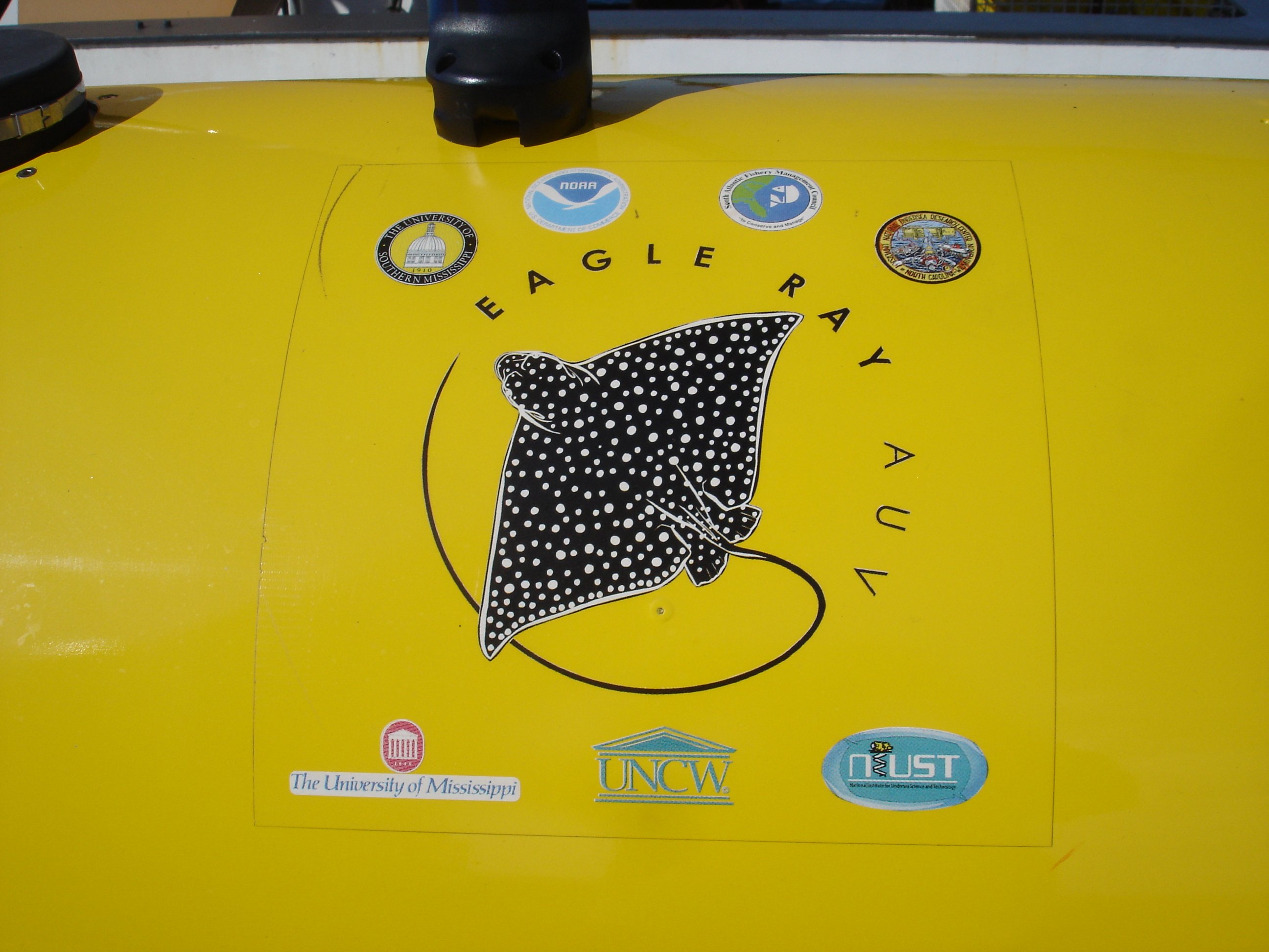 Testing the Eagle Ray AUV ( Autonomous underwater vehicle) from the NOAAShip HENRY BIGELOW