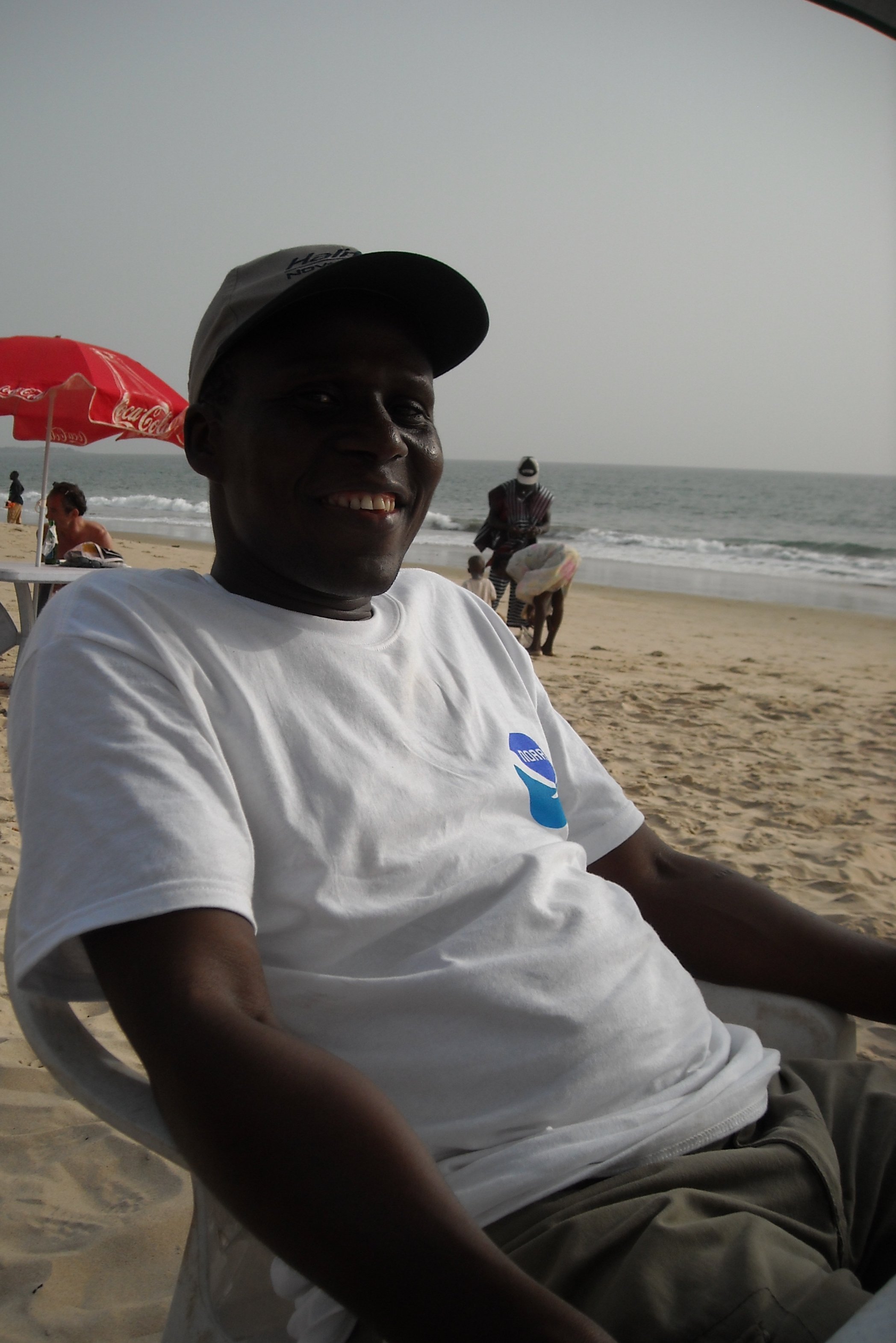 Sao Tomean artisanal fisherman relaxing and discussing day's lesson