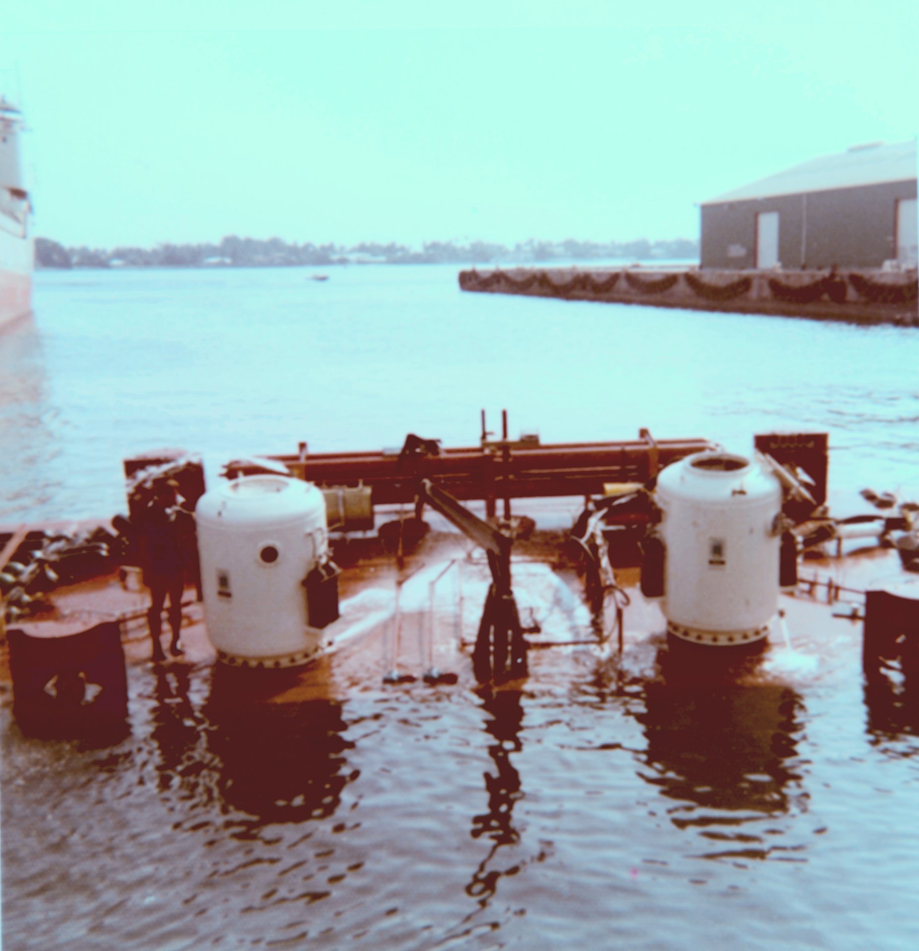 Testing a habitat designed for bottom operations