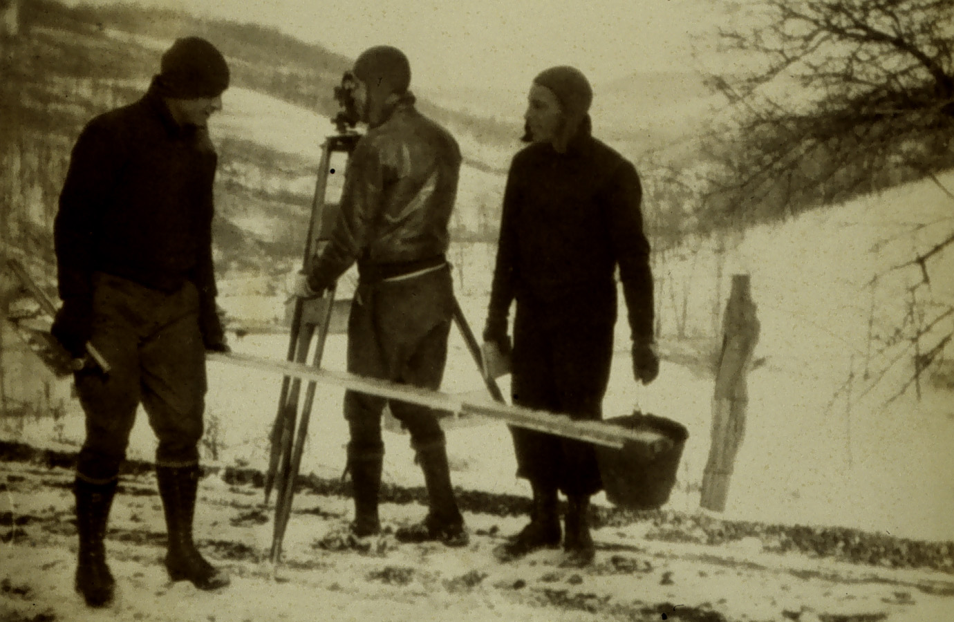 Carrying the fire bucket for cold fingers and frozen fountain pens