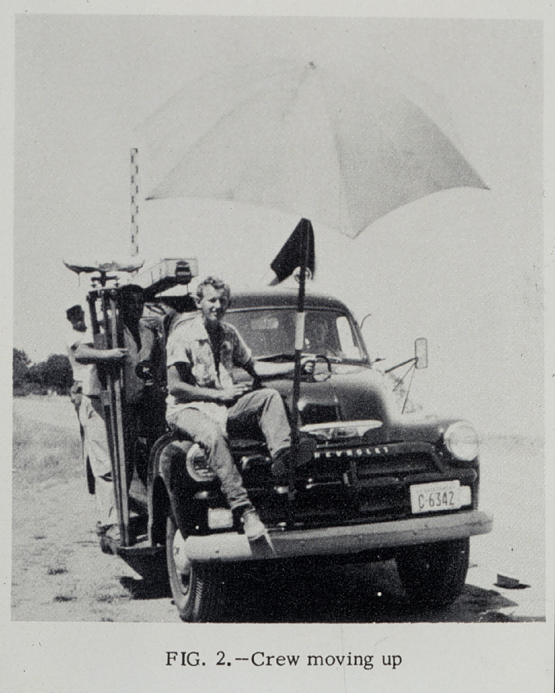 Mechanized level crew moving up