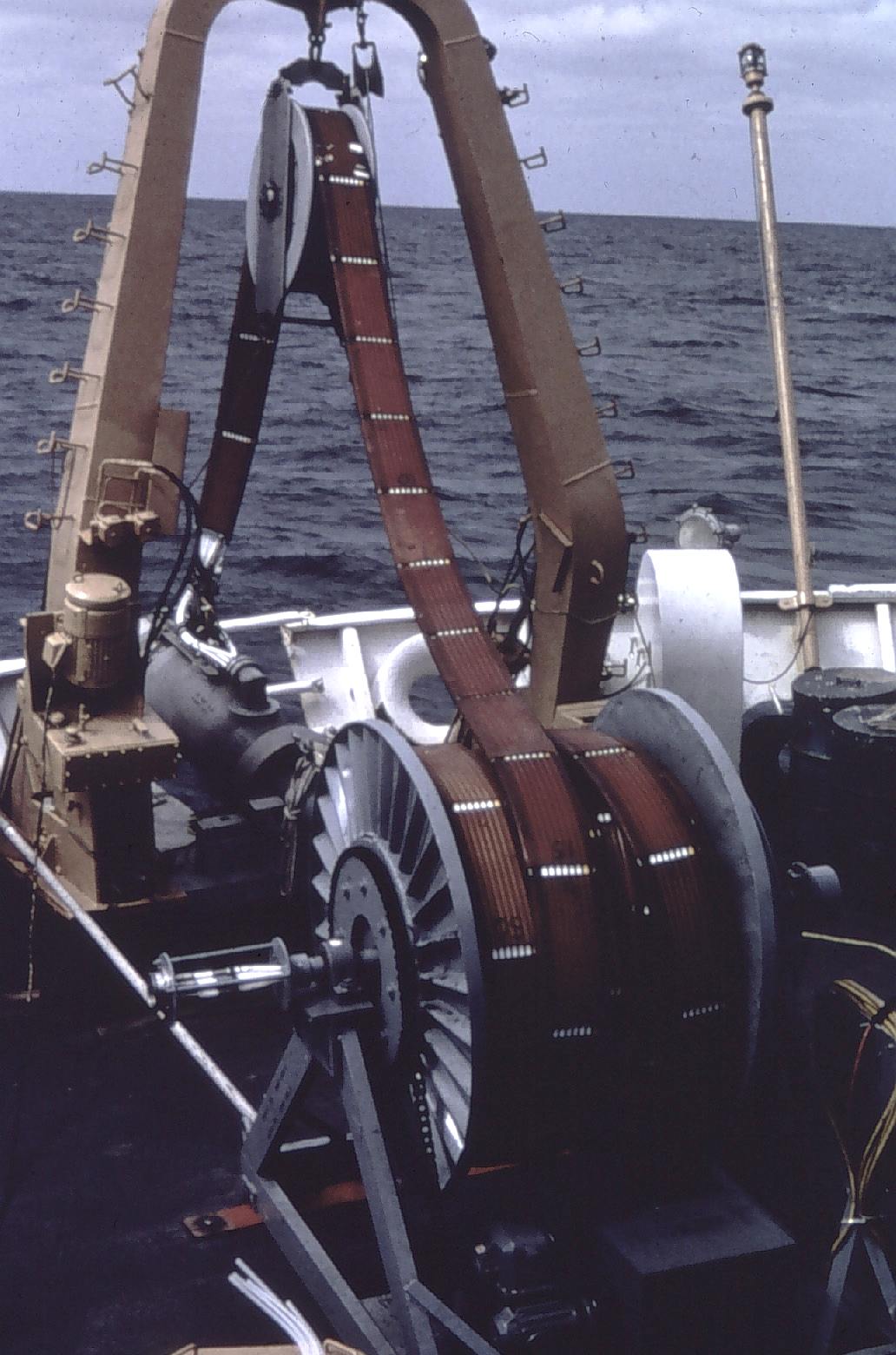 Multi-port water sampler at deep-water dumpsite