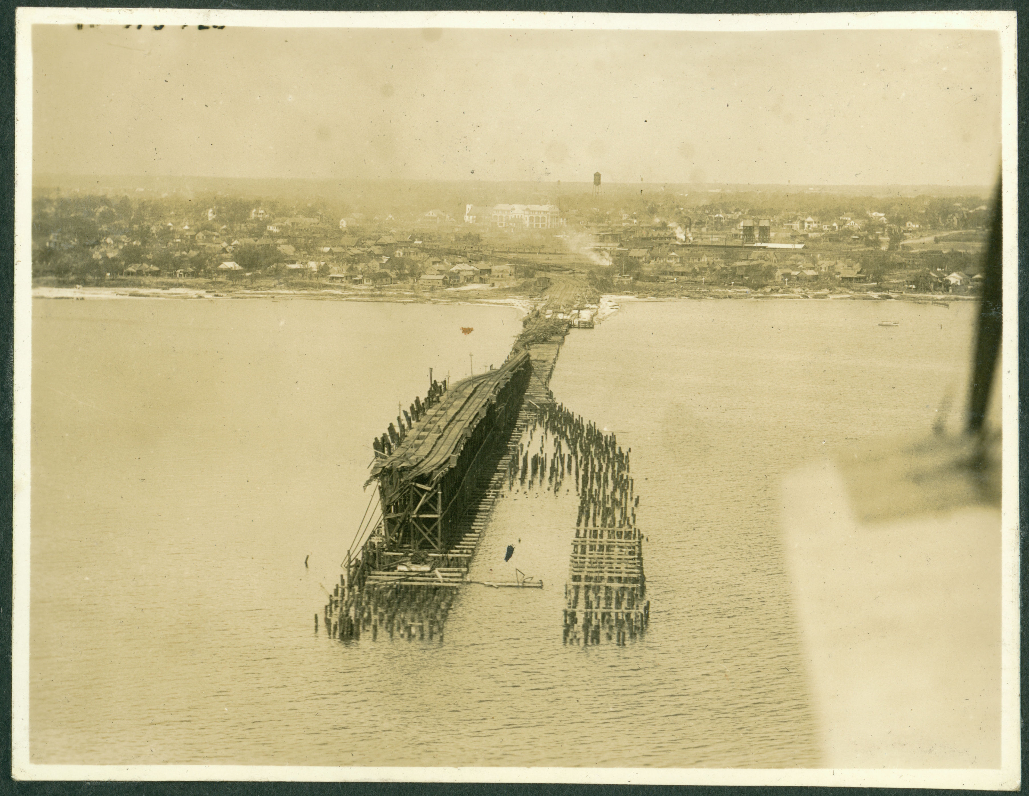 Although known as the Great Miami Hurricane, it also devastated parts of theGulf Coast