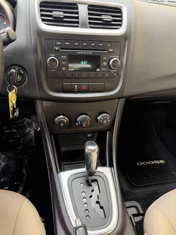 2014 Dodge Avenger SE - Photo 9