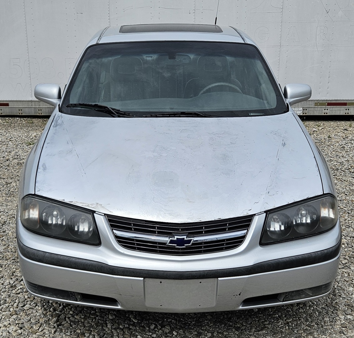 2002 Chevrolet Impala LS - Photo 3