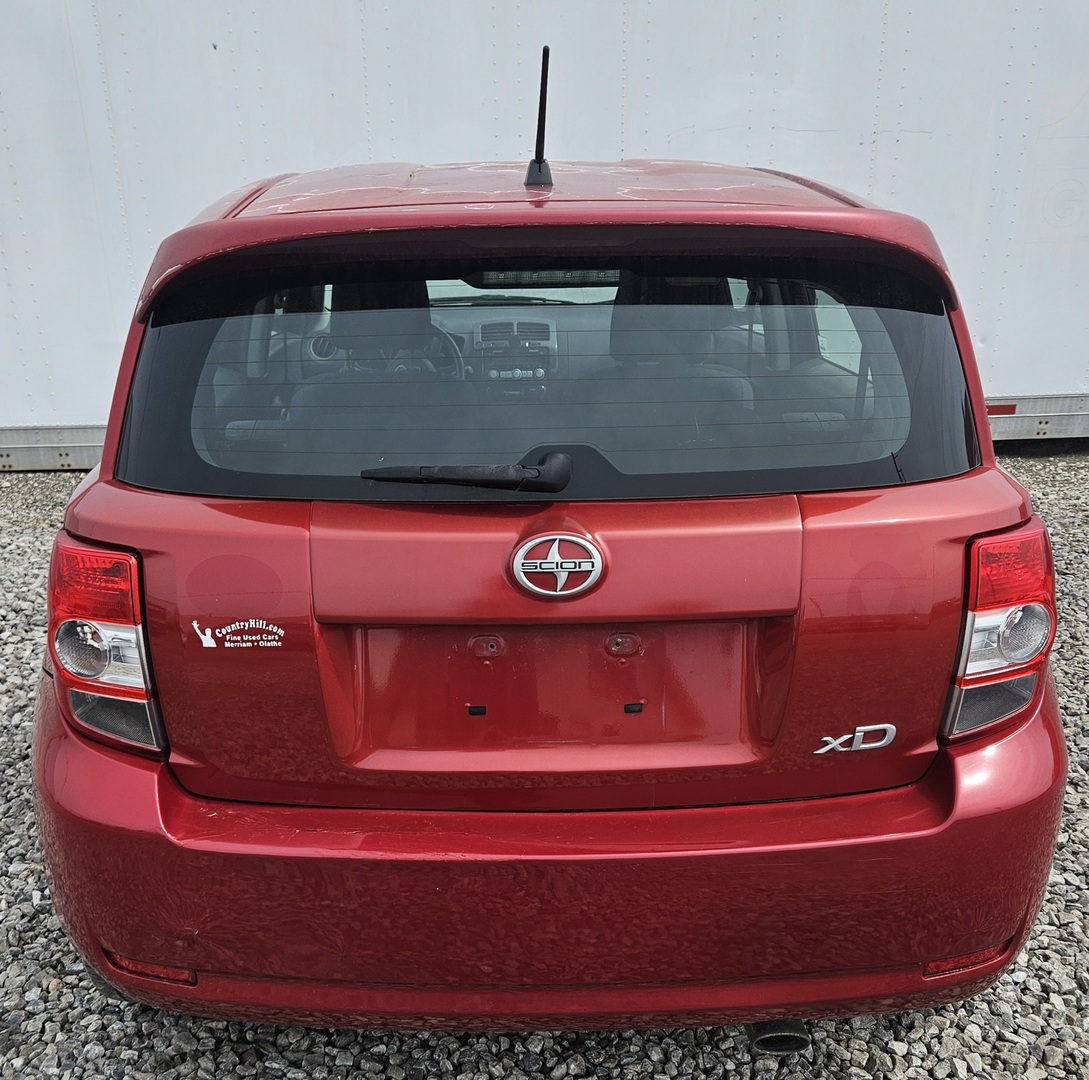 2009 Scion xD Base - Photo 3
