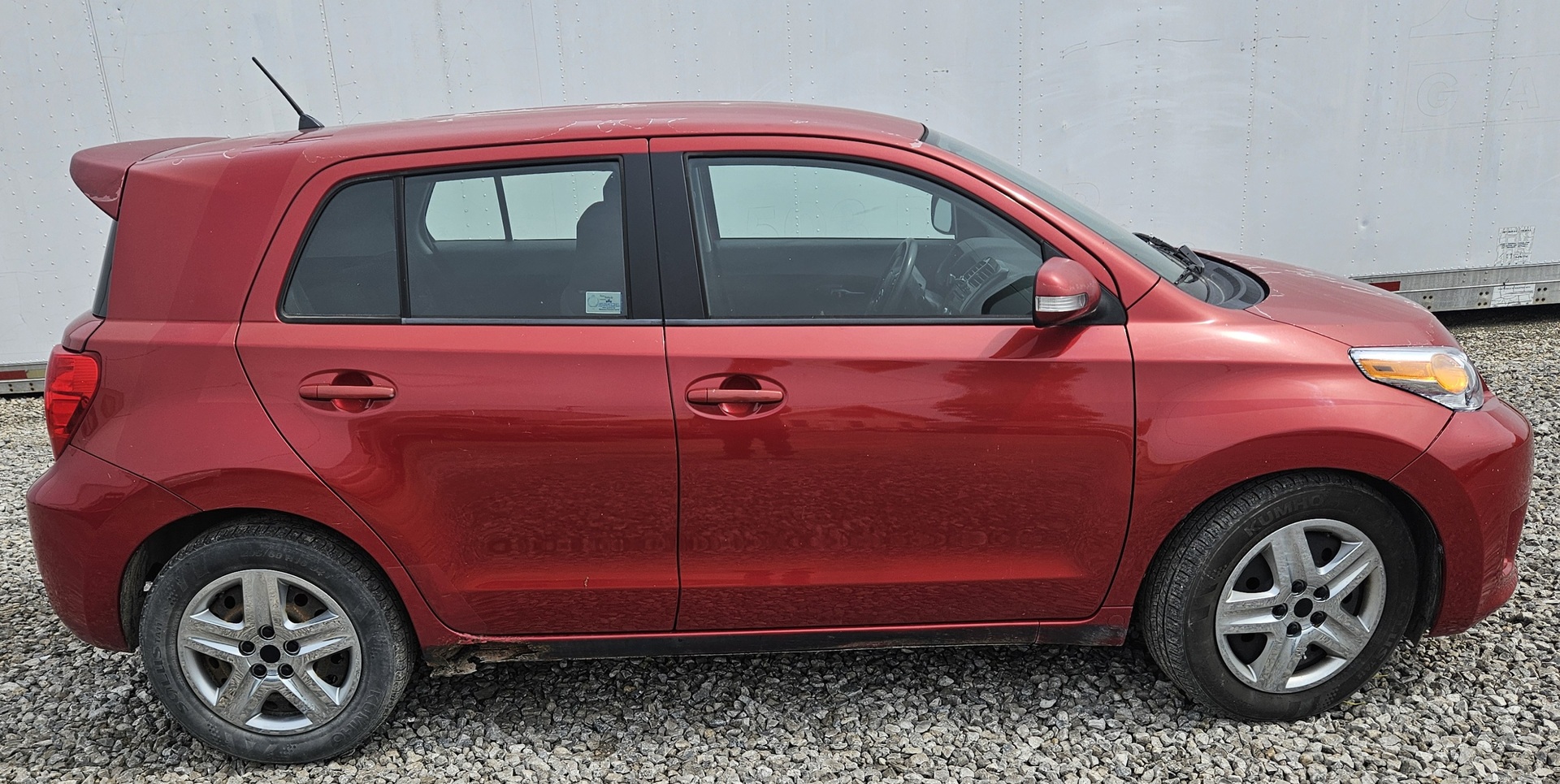 2009 Scion xD Base - Photo 2