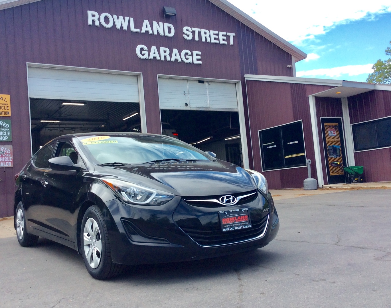 2016 Hyundai Elantra 1.8 SE M/T's photo