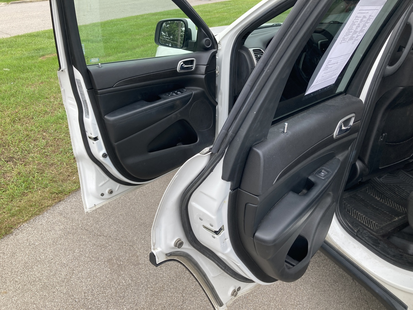 2018 Jeep Grand Cherokee Laredo E - Photo 12
