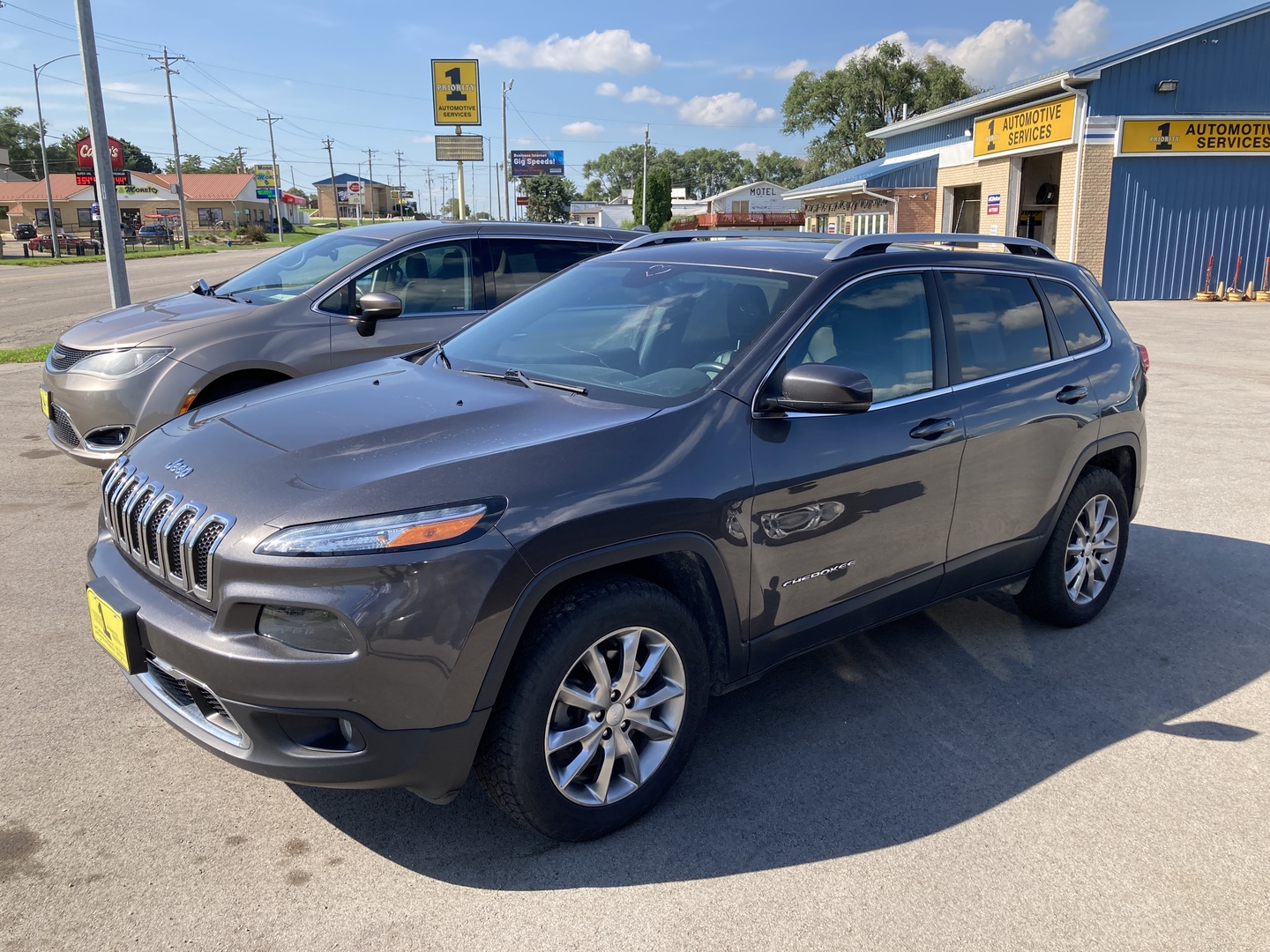 2017 Jeep Cherokee Limited - Photo 8